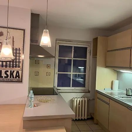 Klimatyczny Apt. W Sercu Miasta Apartman *